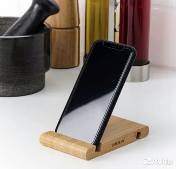 Подставка из дерева для планшета, телефона