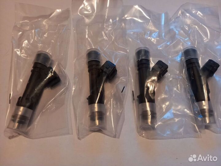 Топливные форсунки bosch 022, 502,017Комплект