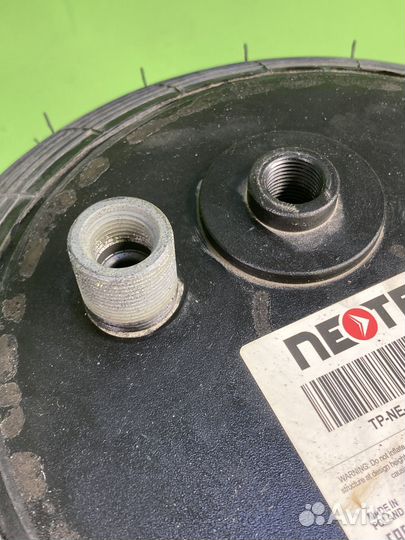 4183NP24 пневмоподушка со стаканом 1отв. М16 смещ