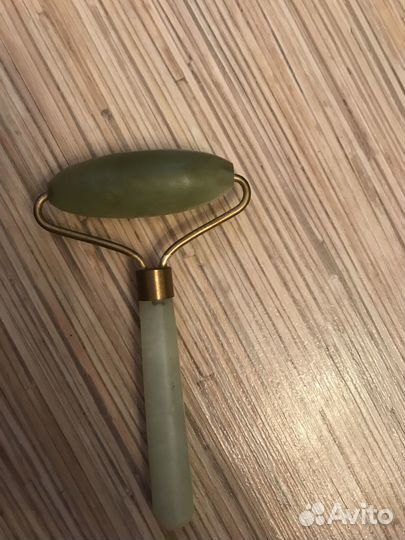 Нефритовый массажер