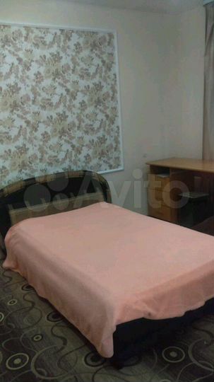 Комната 12 м² в 4-к., 2/2 эт.