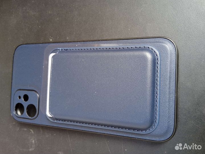 Чехол iPhone 11