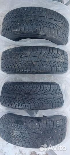 Hankook Winter I'Cept iZ 2 W616 195/65 R15