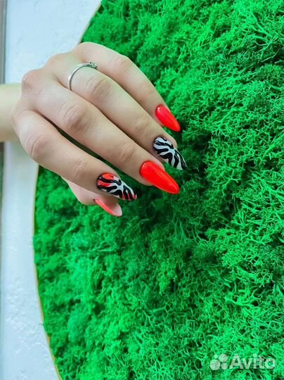 Маникюр, педикюр, гель лак