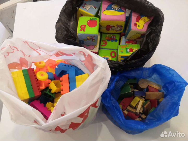 Развивающие игрушки бу пакетом