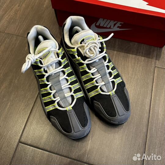 Nike Air Max 95 ndstrkt neon yellow