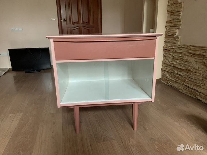 Тумба Румыния отреставрированная