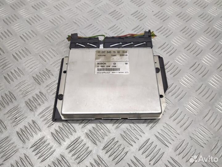 Блок управления ABS Mercedes-Benz E-Класс