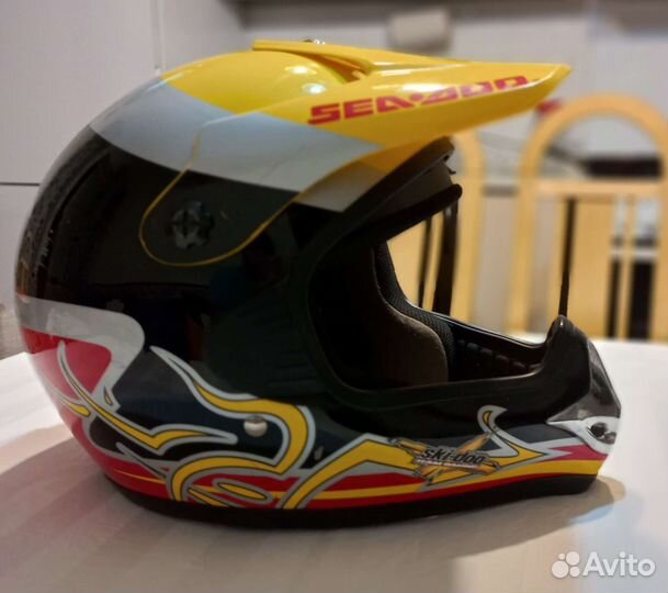 Шлем SE