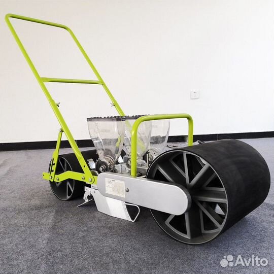 Сеялка 3 рядная