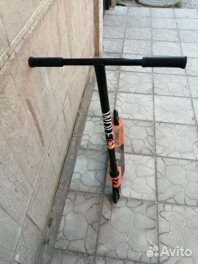 Трюковой самокат