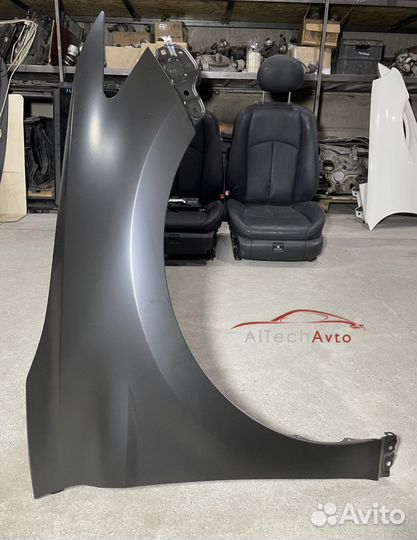 Крыло переднее правое Toyota Camry XV 70. Новое