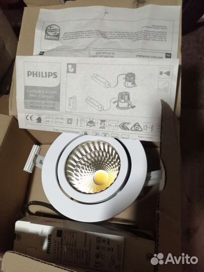 Светильник потолочный светодиодный Philips