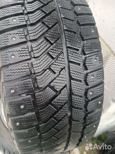 Комплект зимних колес r17