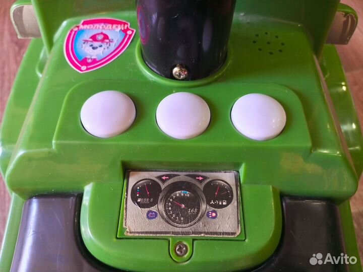 Машинка-каталка