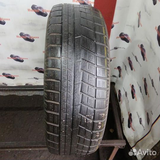 Yokohama Ice Guard IG60 215/60 R16