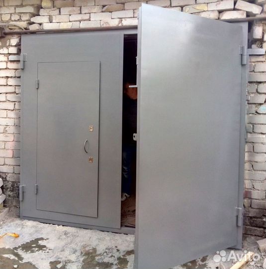 Ворота гаражные металлические