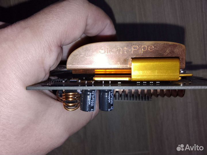 Видеокарта Gigabyte GeForce 6600 GT Silentpipe II