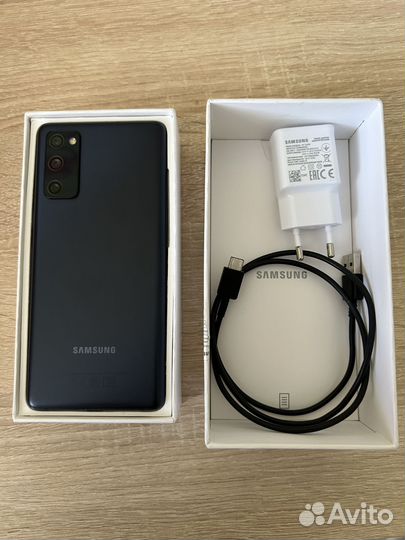 Samsung Galaxy S20 FE, 6/128 ГБ