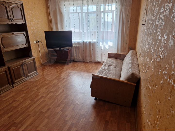 2-к. квартира, 56 м², 4/9 эт.
