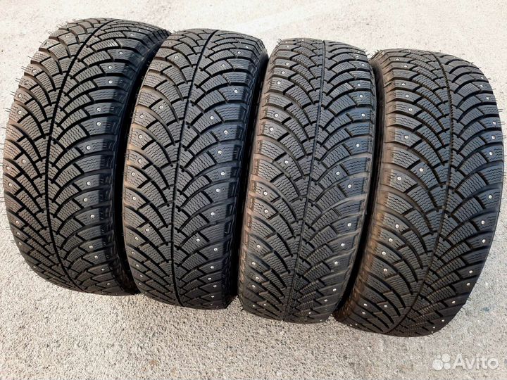 Bfgoodrich G-Force Stud 215/65 R16 102Q