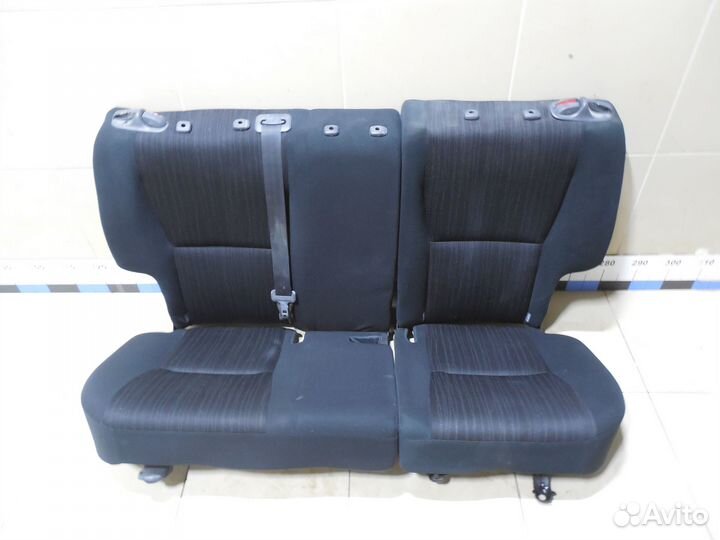 Сиденье заднее Auris (E15) 2006-2012