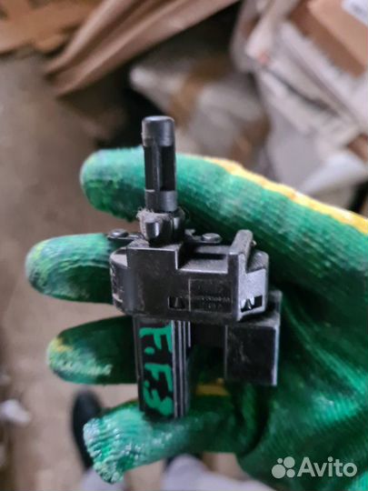 Датчик педали сцепления Ford Focus 3 1.6 2013