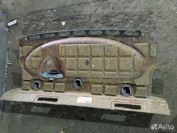 Полка задняя задняя Ford Focus