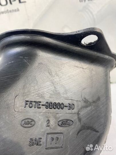 Воздухозаборник Ford Explorer UN150 cologne V6