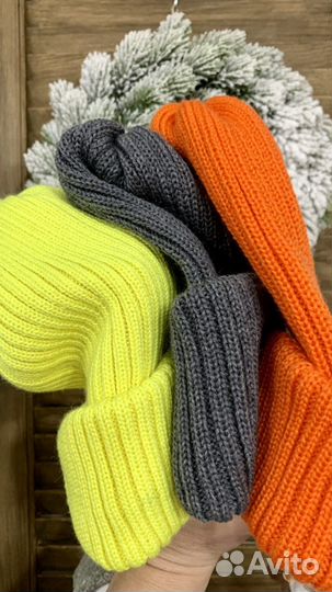 Шапка женская вязаная из мериноса