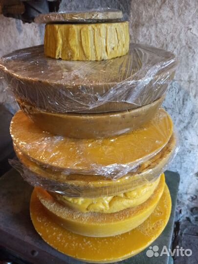 Воск пчелиный