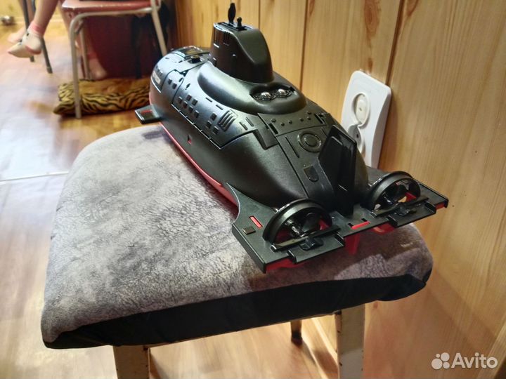 Игрушка подводная лодка