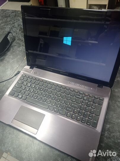 Продам ноутбук Lenovo 15.6