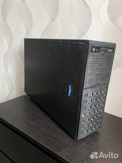 Supermicro X8DAH 2xXeon 5670/32Гб/Radeon HD 6570