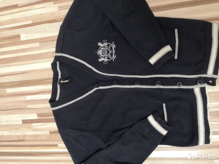 Школьные вещи для мальчика 134