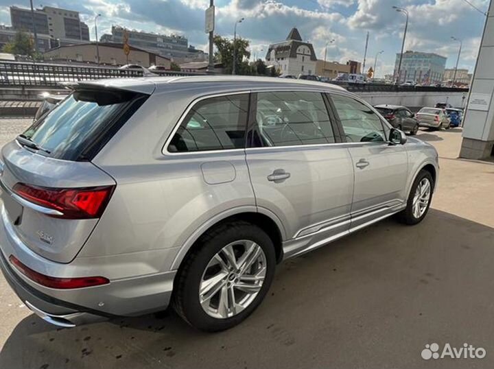 Audi Q7 3.0 AT, 2021, 525 км