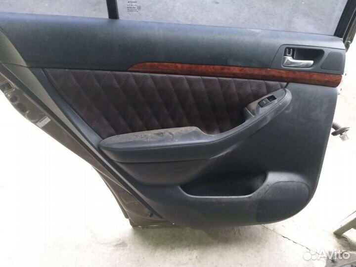 Обшивки дверные карты Таёта Авенсис