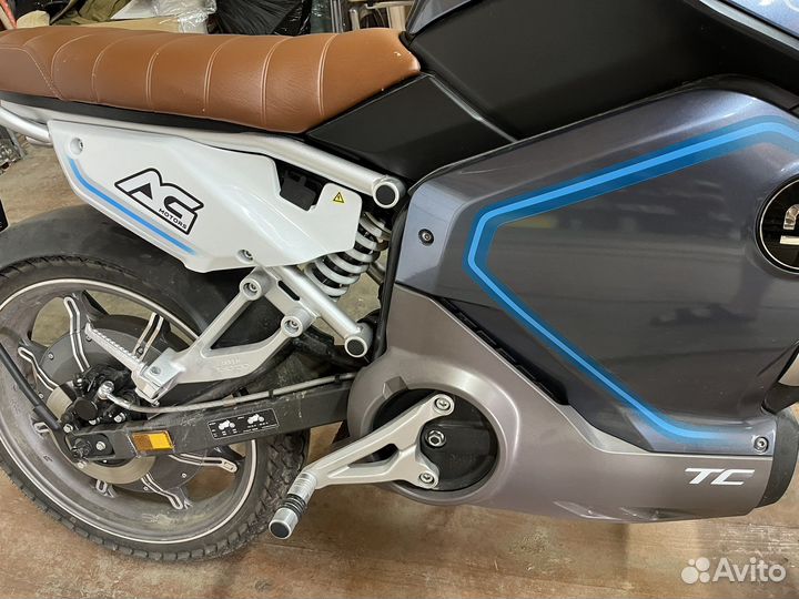 Электромотоцикл Super soco tc 2022