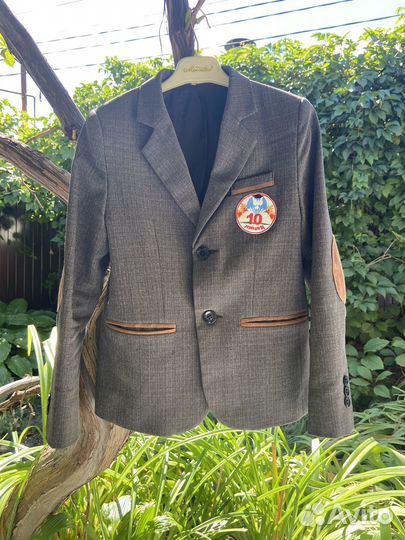 Пиджак школьный