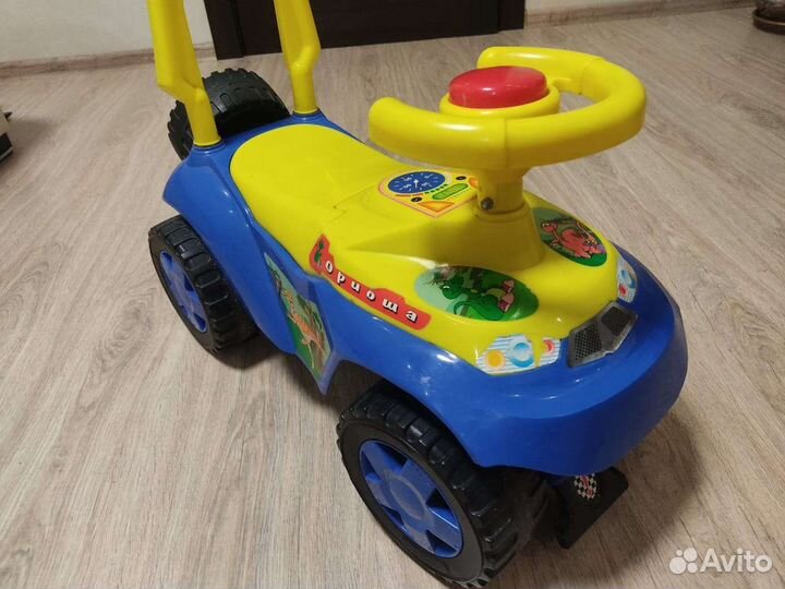Машинка-каталка