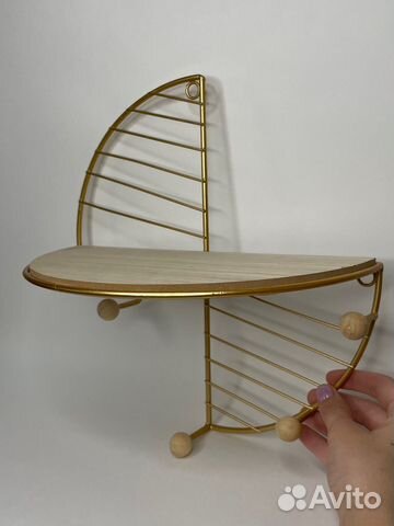 Полка декоративная настенная