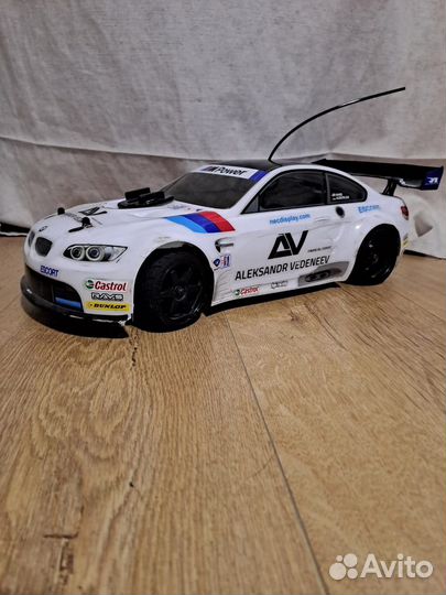 Радиоуправляемая модель 1/10