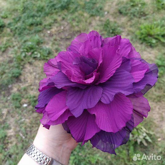 Брошь цветок из ткани