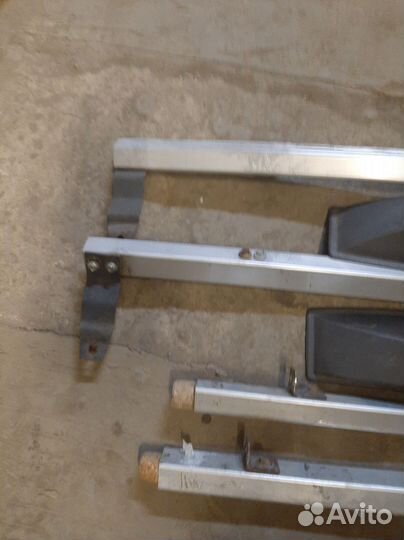 Продам рейлинги на калину универсал