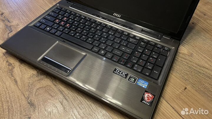 MSI мощный i7/10/nvidia/500/15,6/акб рабочий