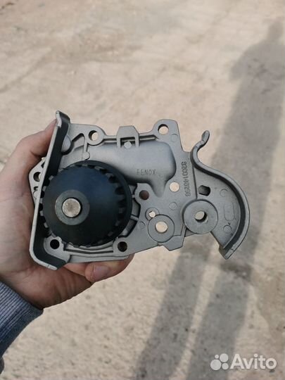 Помпа renault logan 1,4 2006г.в