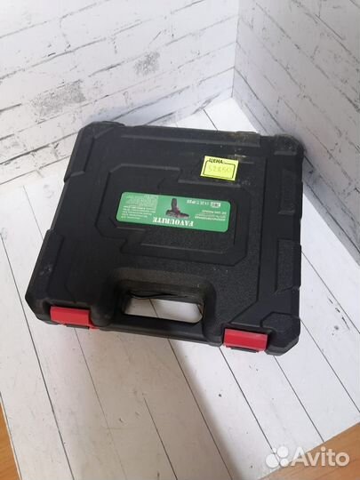 Favourite шуруповерт