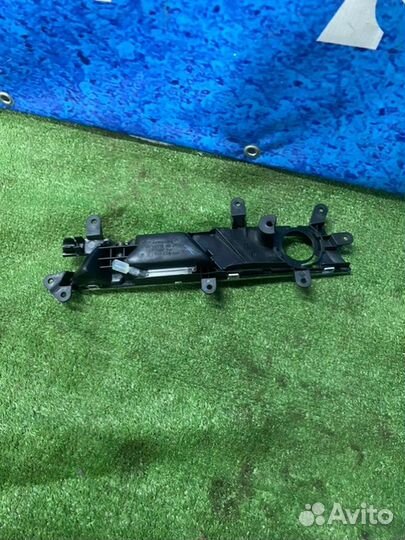 Ручка двери внутренняя передняя левая Audi A6 C6