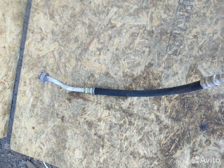 Трубка кондиционера Vw Tiguan 1