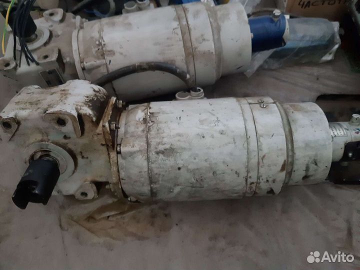 Электродвигателя с редукторами